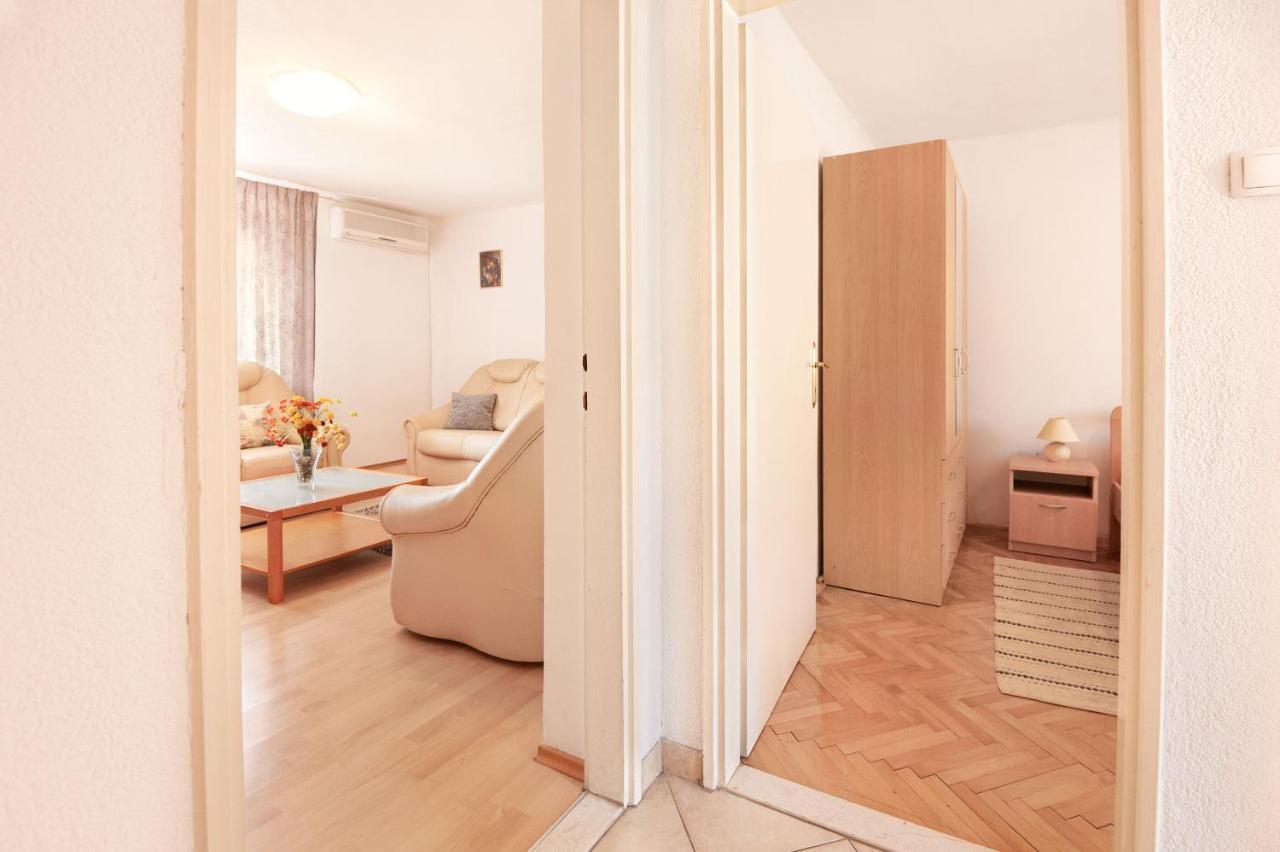 Apartments Milica Kaštela Extérieur photo