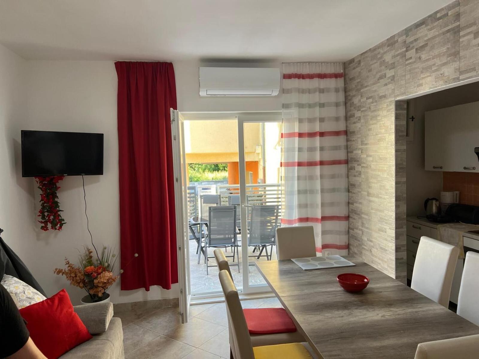 Apartments Milica Kaštela Extérieur photo